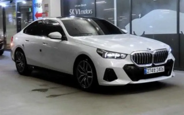 bmw중고차 5시리즈 (G60) 520i 매물 사진 17 - 2025/11 13,386km